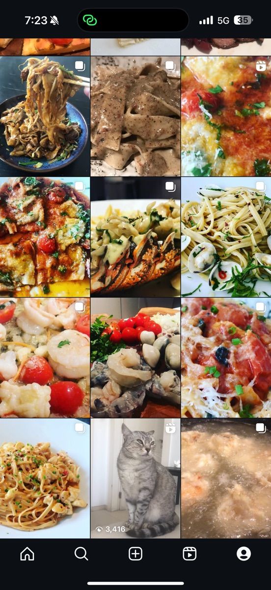 Luxy Roll - Share Your Moments!
