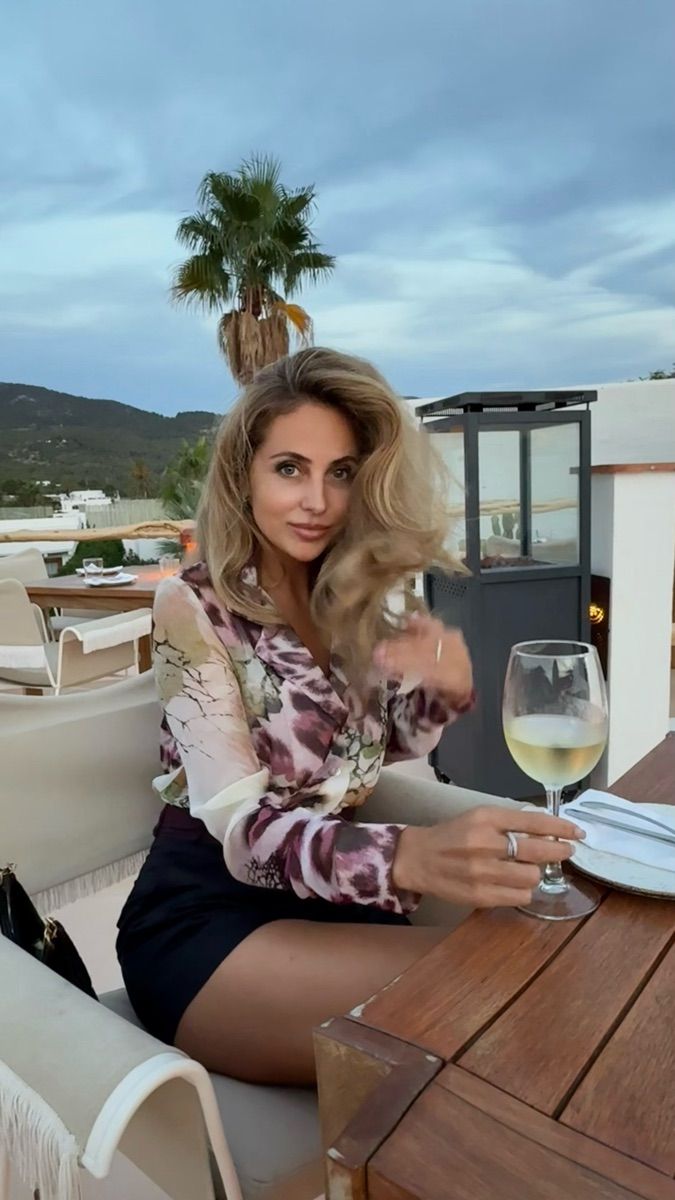 Luxy Roll - Share Your Moments!