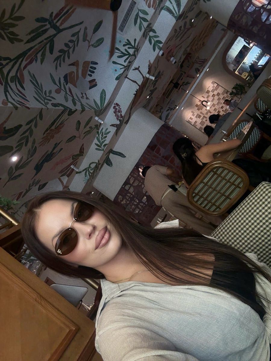 Luxy Roll - Share Your Moments!