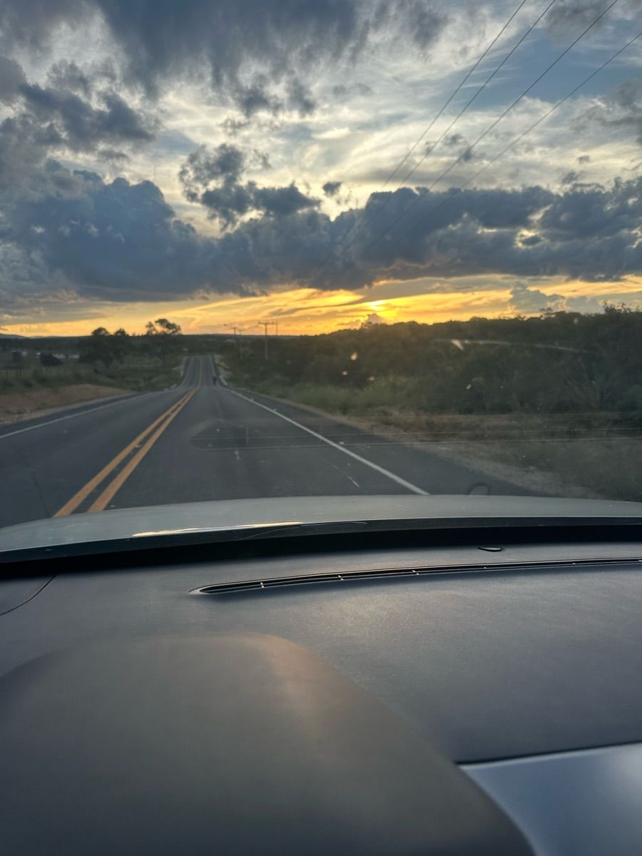 Luxy Roll - Share Your Moments!