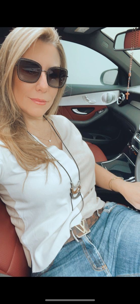 Luxy Roll - Share Your Moments!