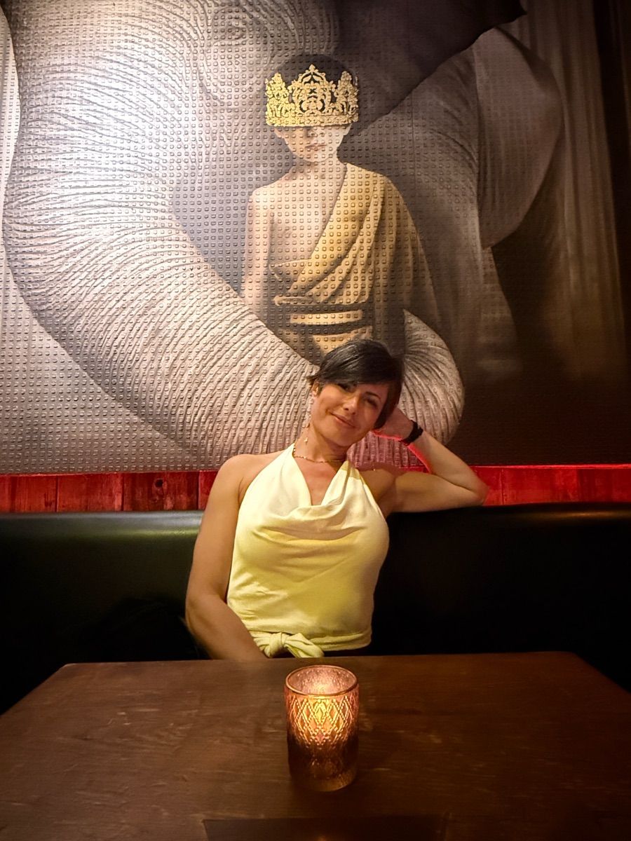 Luxy Roll - Share Your Moments!
