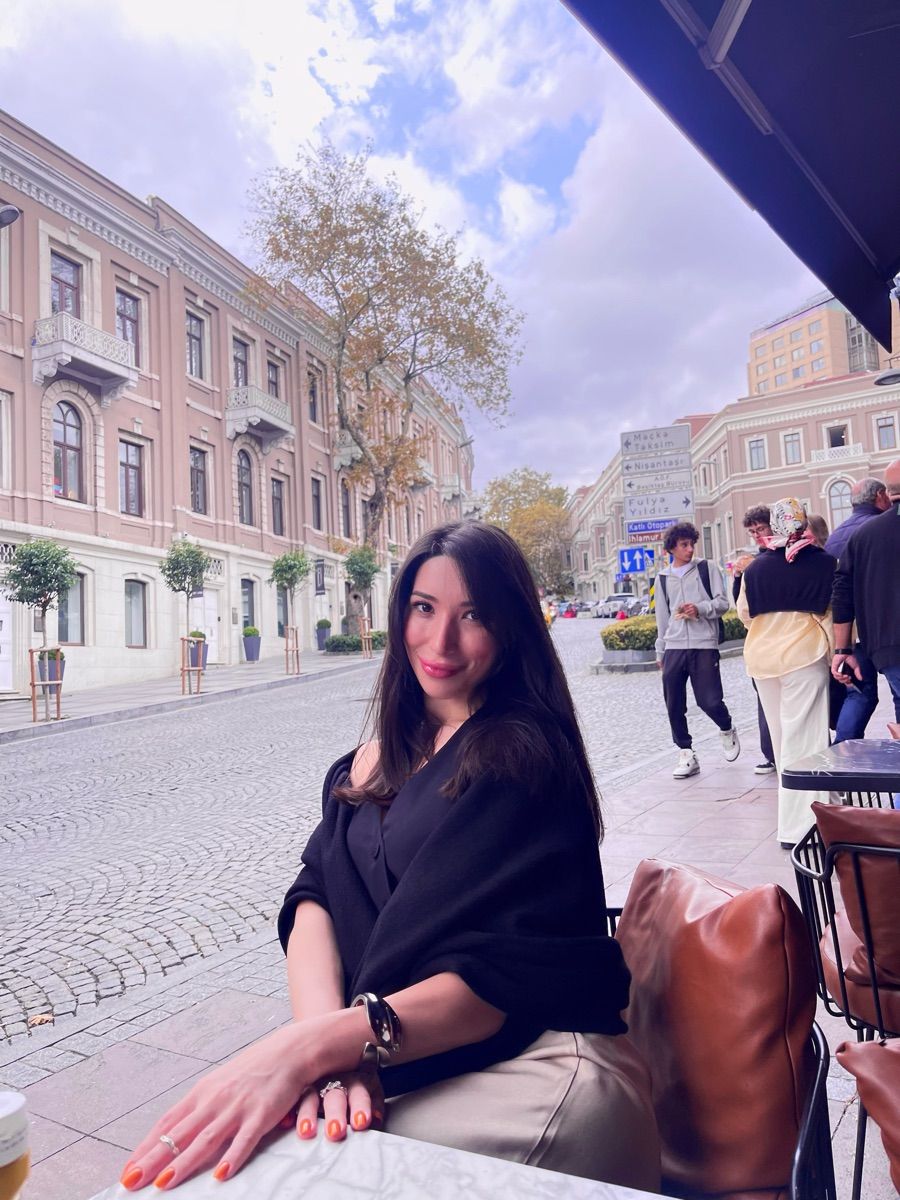 Luxy Roll - Share Your Moments!