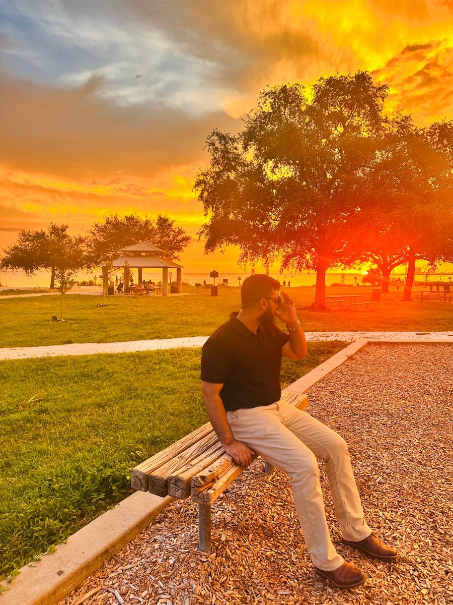 Luxy Roll - Share Your Moments!