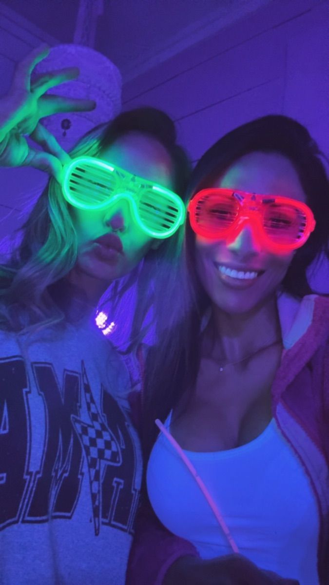 Luxy Roll - Share Your Moments!