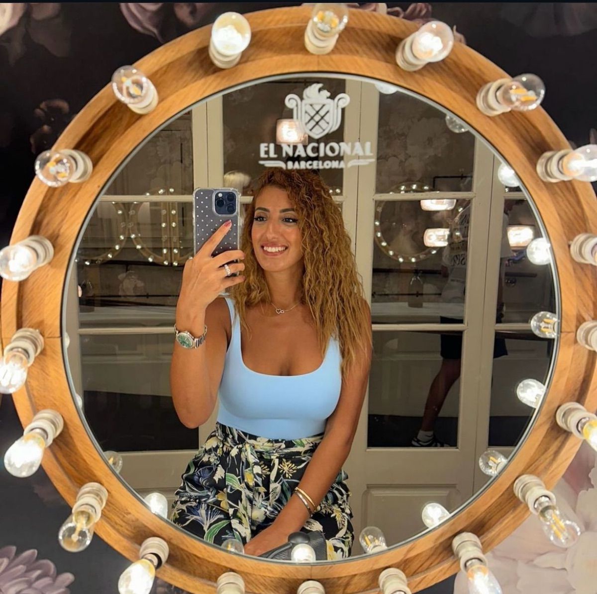 Luxy Roll - Share Your Moments!