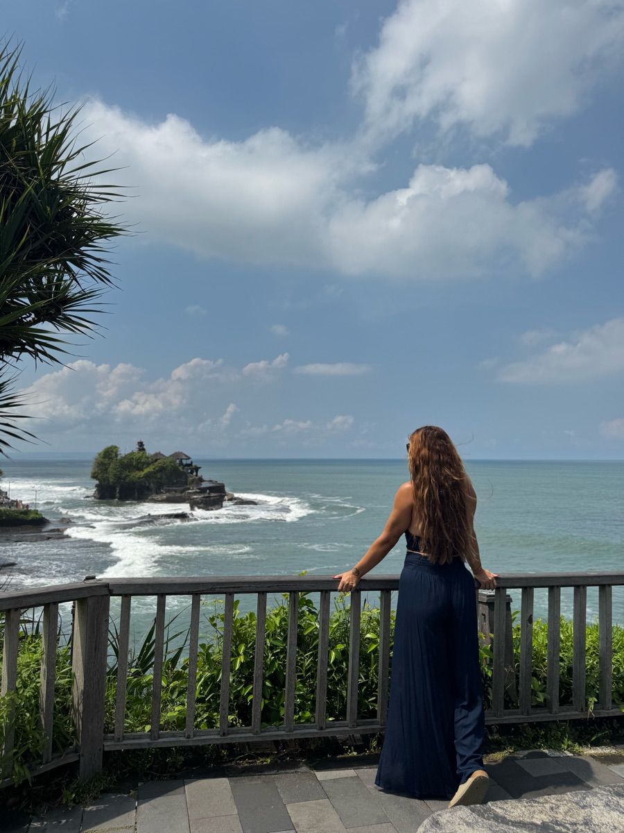 Luxy Roll - Share Your Moments!