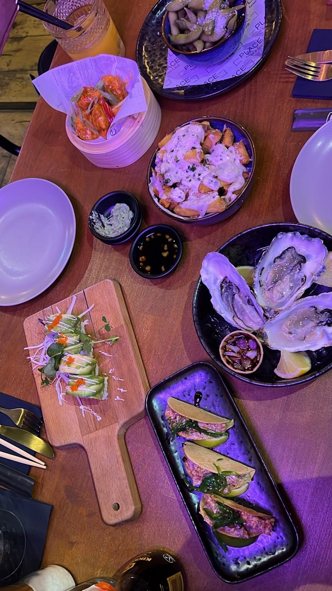 Luxy Roll - Share Your Moments!
