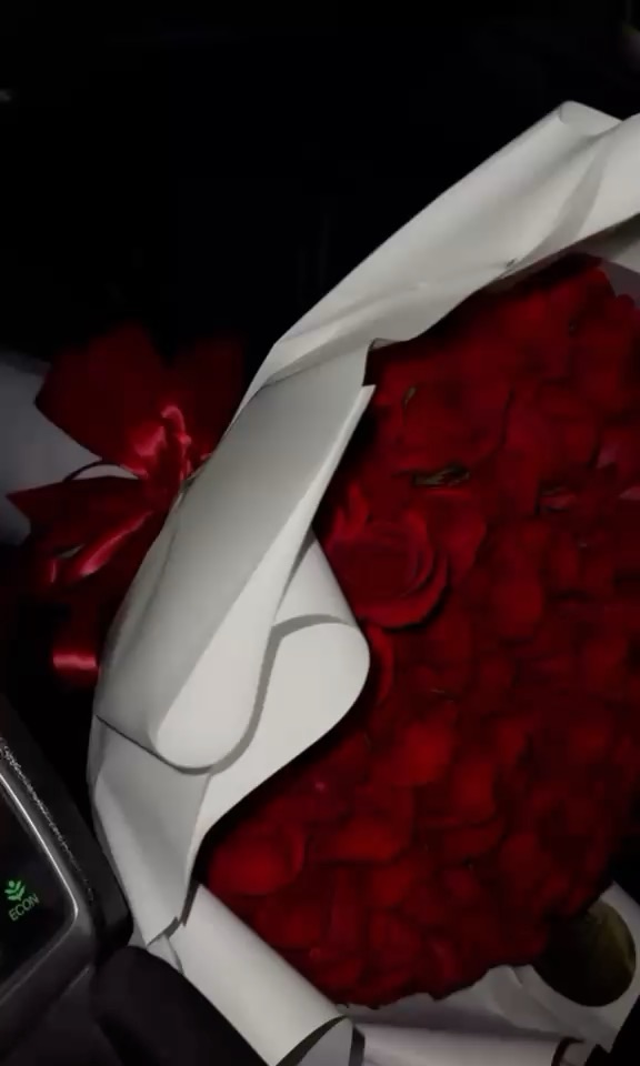 Luxy Roll - Share Your Moments!