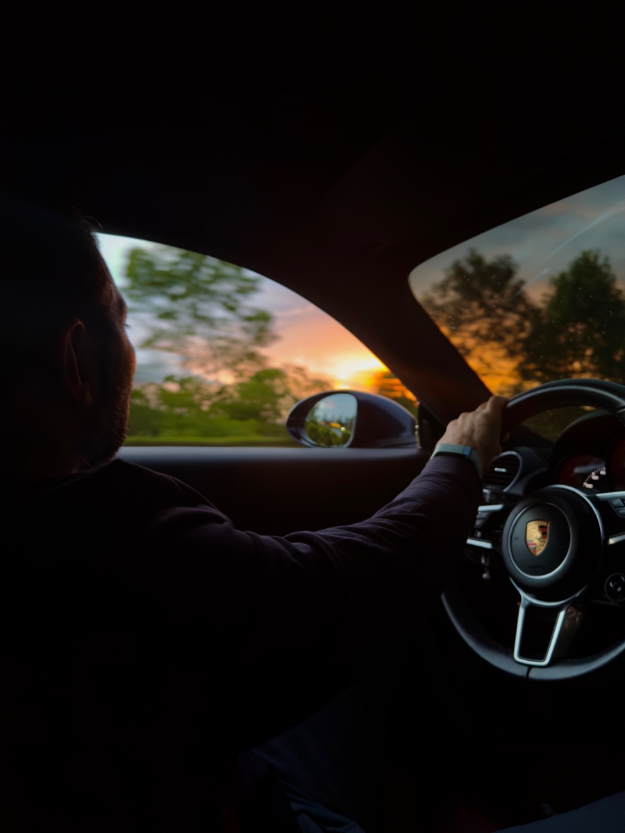 Luxy Roll - Share Your Moments!