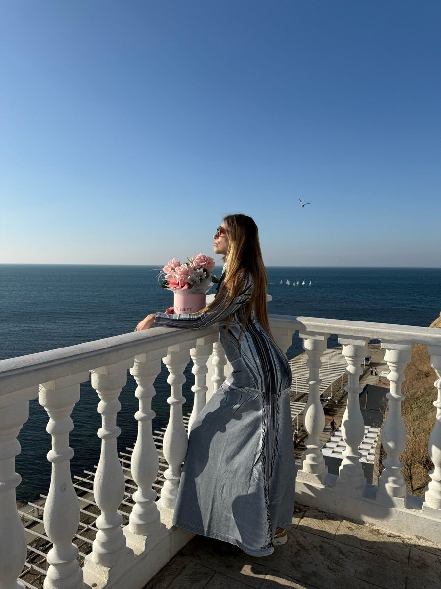 Luxy Roll - Share Your Moments!