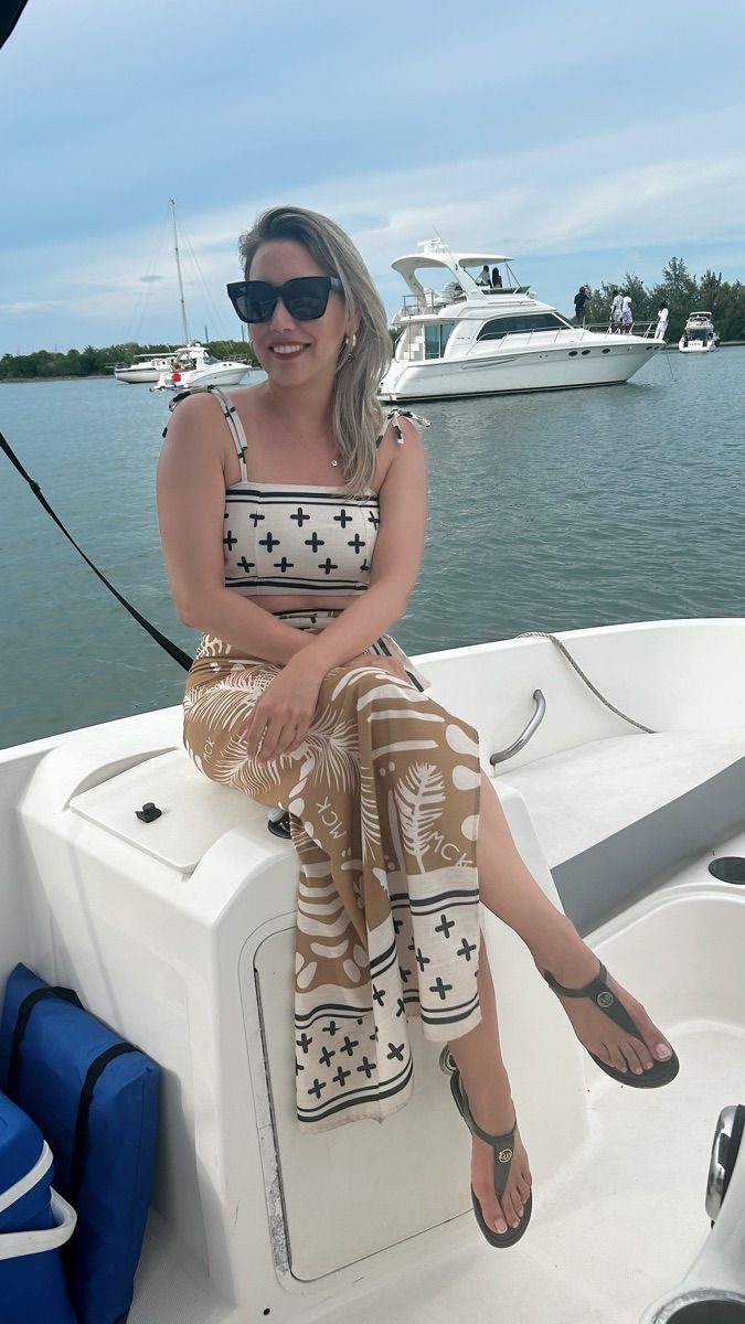 Luxy Roll - Share Your Moments!