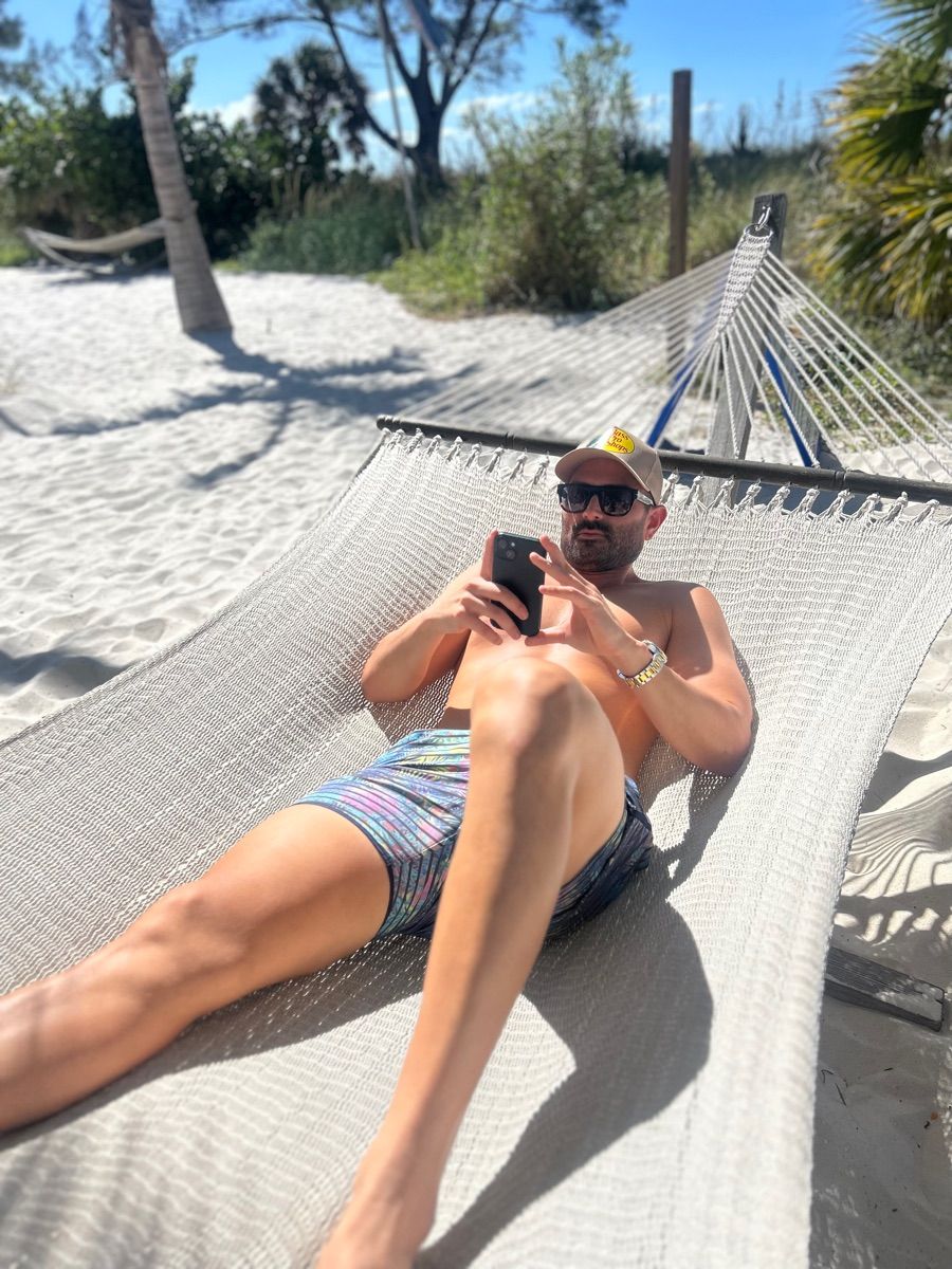 Luxy Roll - Share Your Moments!