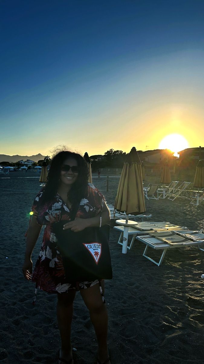 Luxy Roll - Share Your Moments!