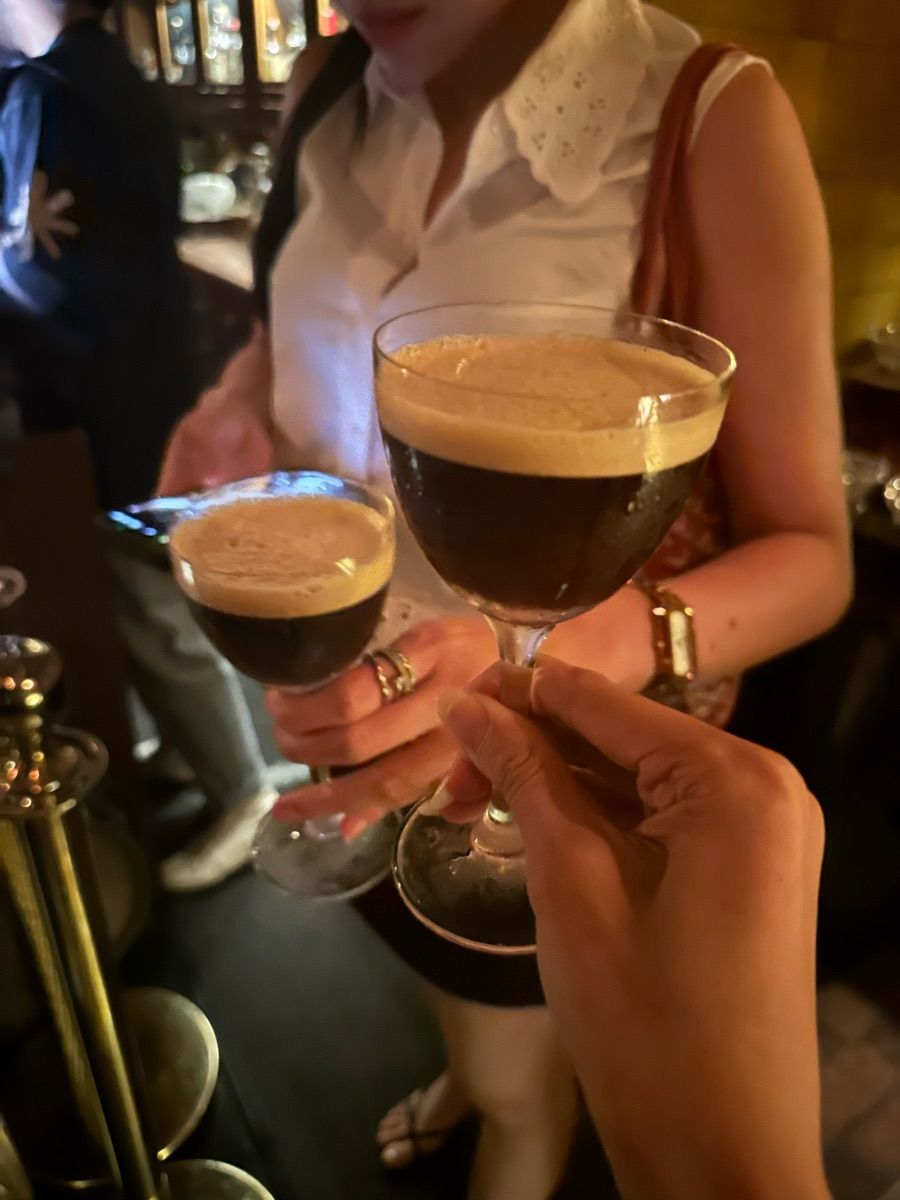 Luxy Roll - Share Your Moments!