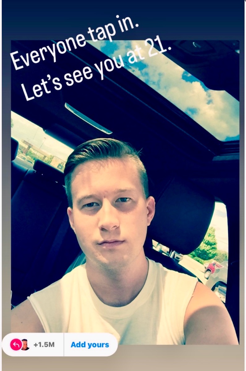 Luxy Roll - Share Your Moments!