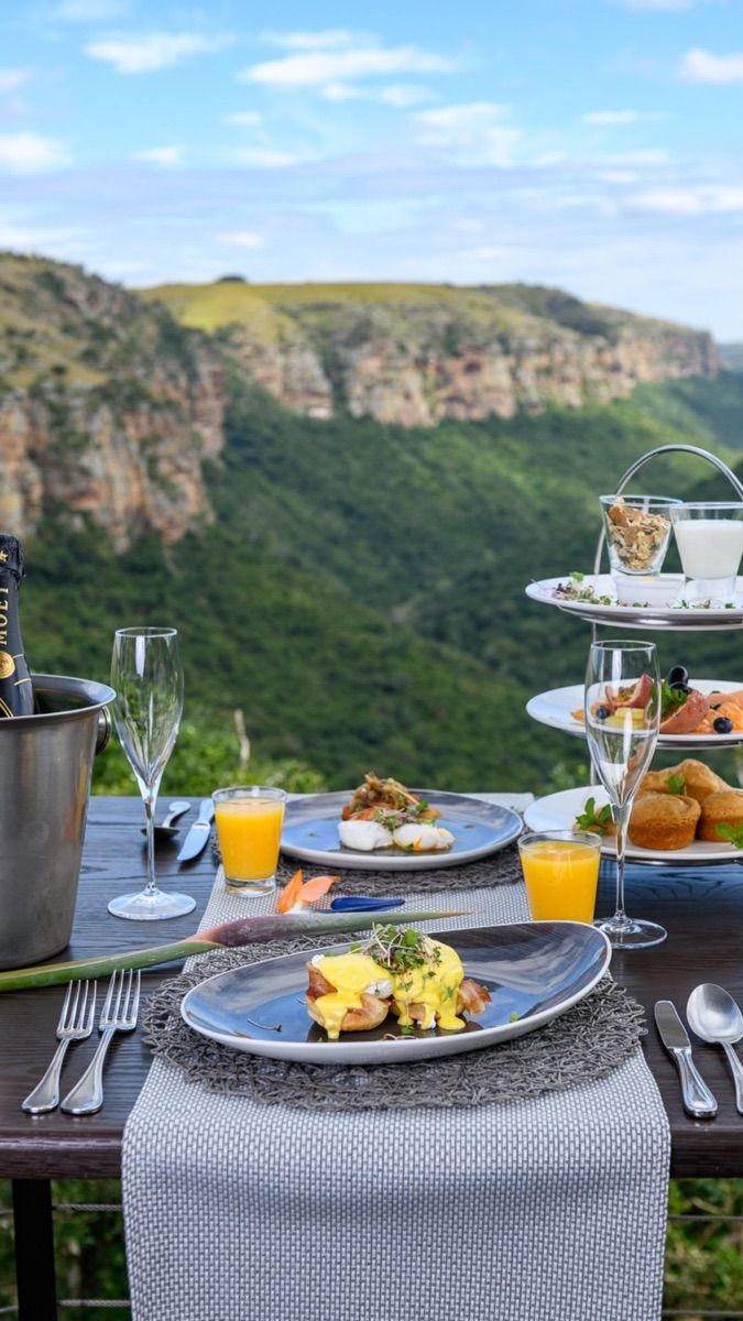 Luxy Roll - Share Your Moments!