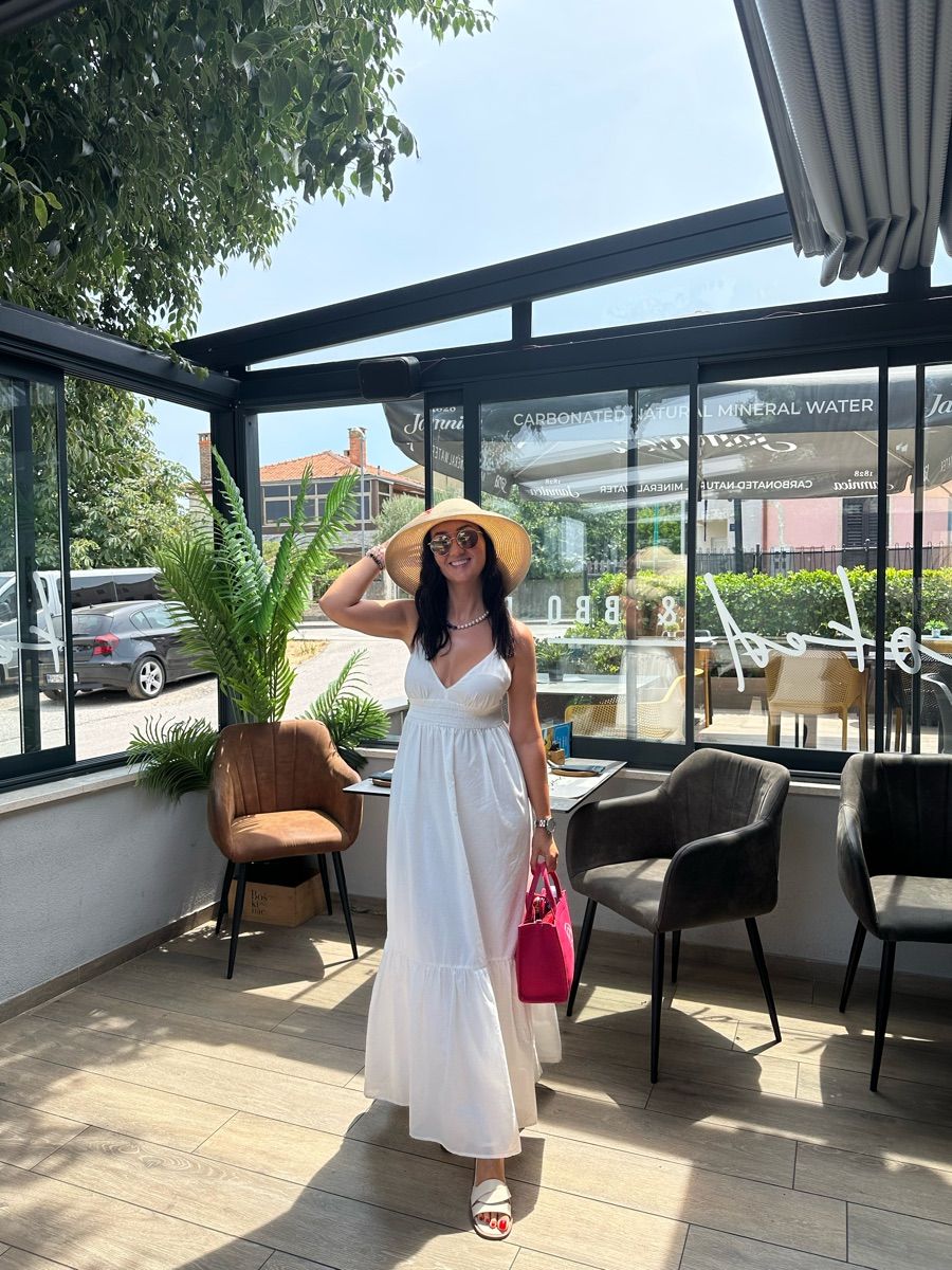 Luxy Roll - Share Your Moments!