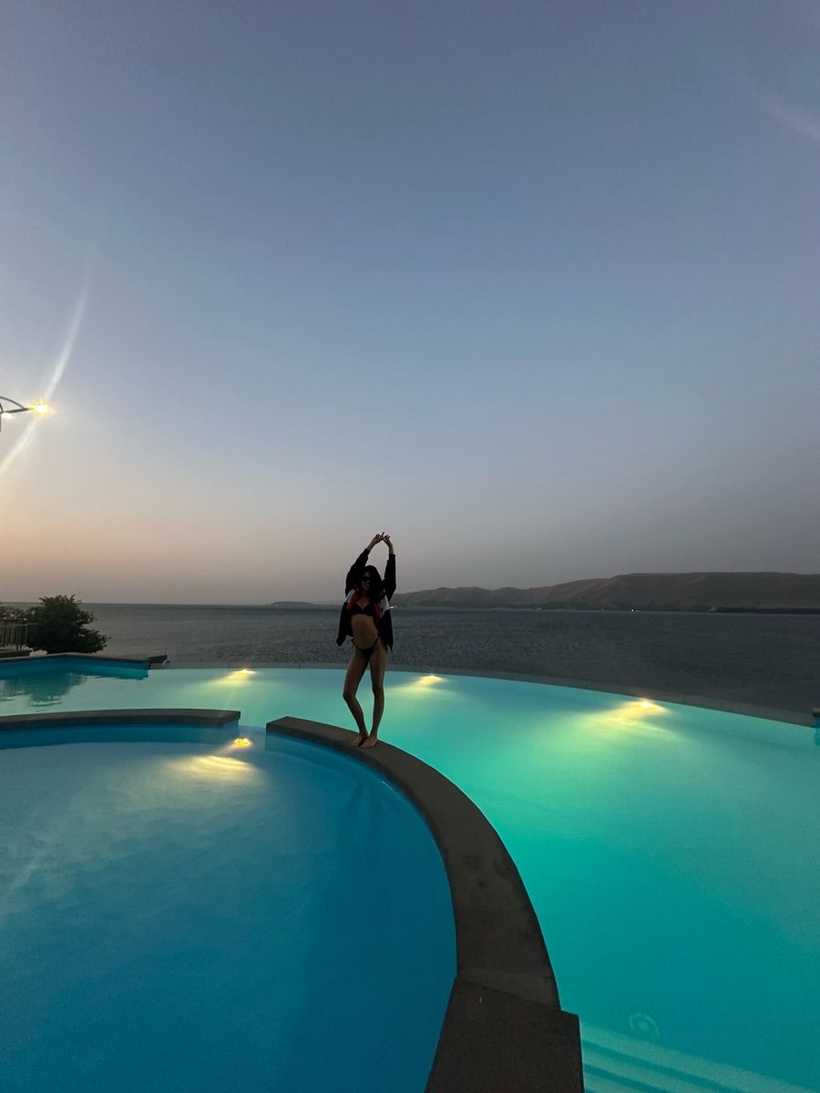 Luxy Roll - Share Your Moments!