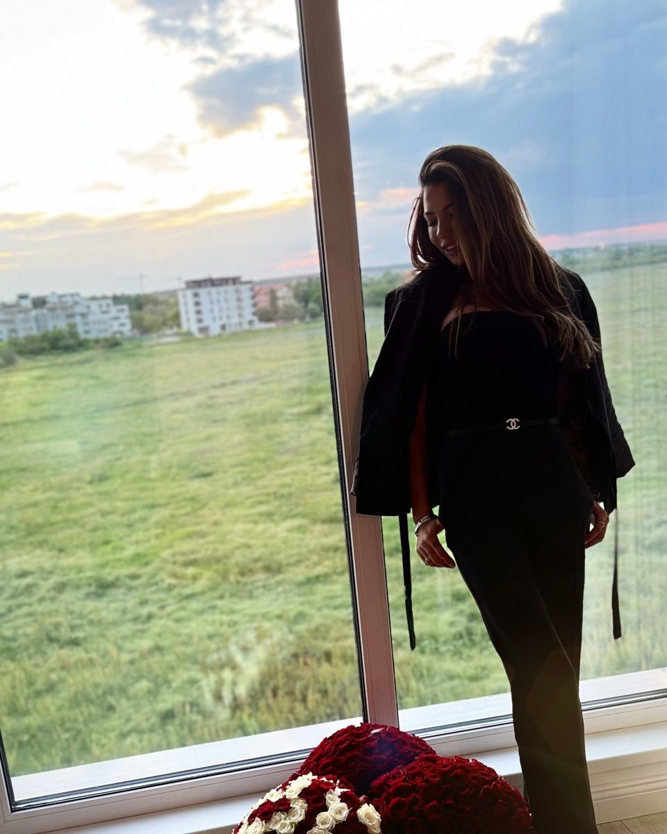 Luxy Roll - Share Your Moments!