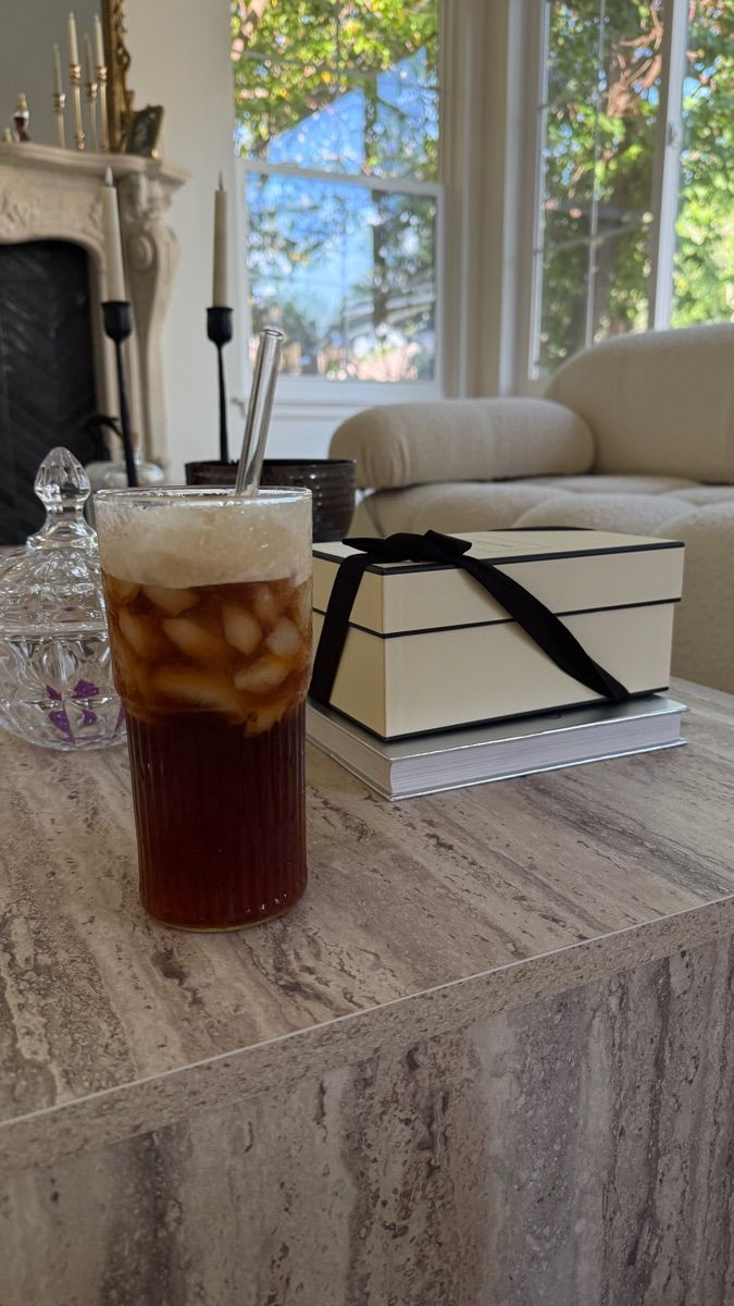 Luxy Roll - Share Your Moments!
