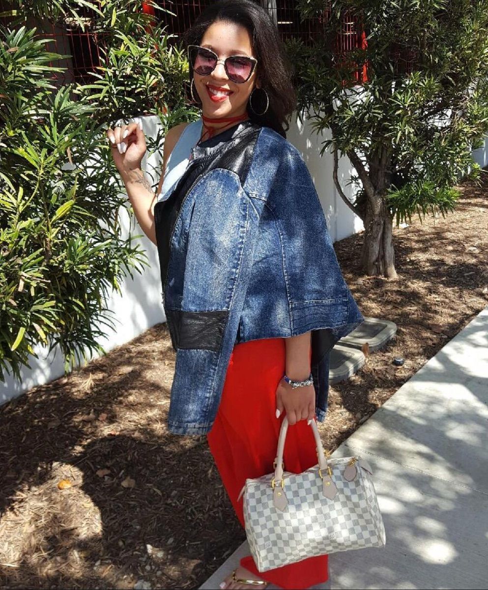 Luxy Roll - Share Your Moments!