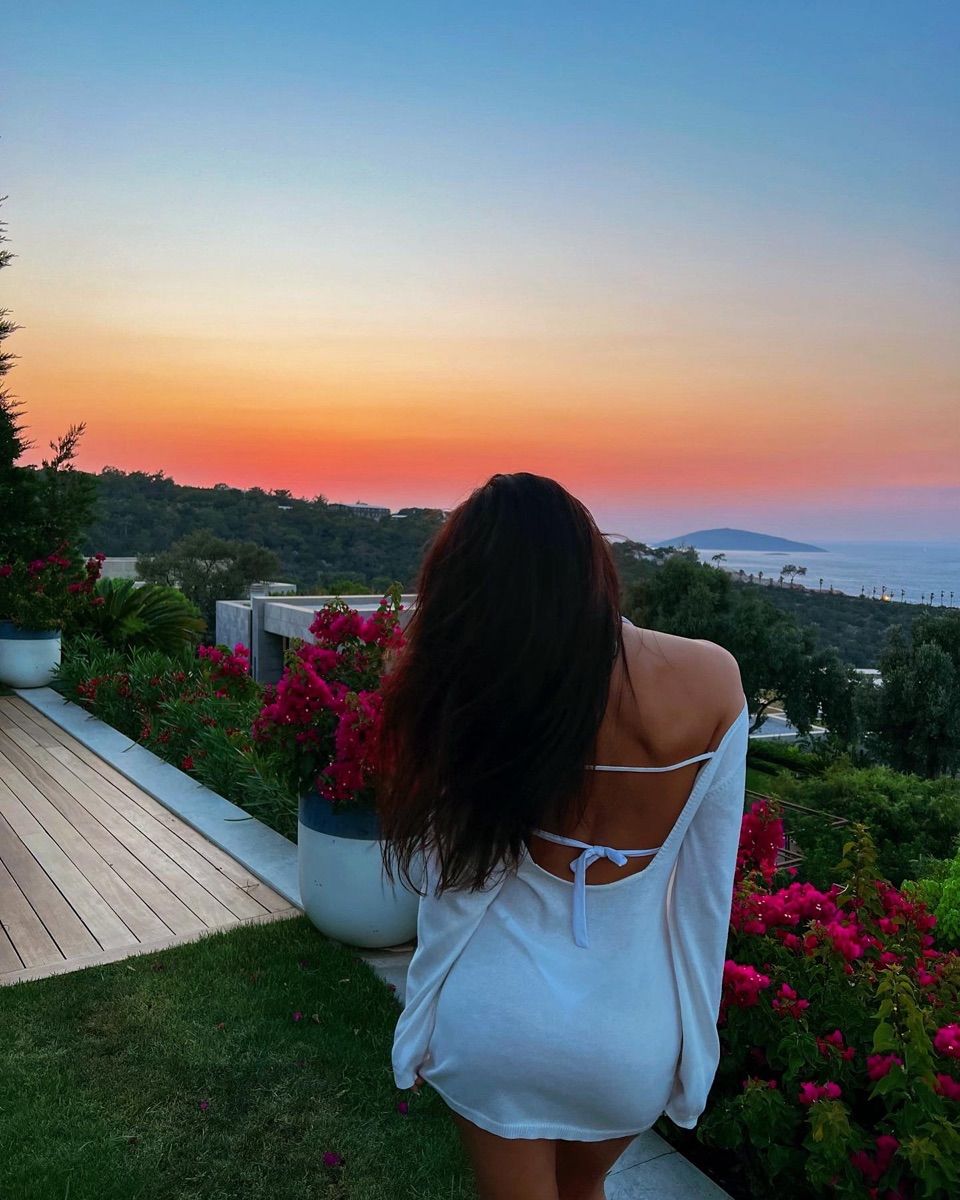 Luxy Roll - Share Your Moments!