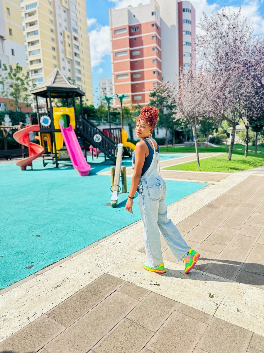 Luxy Roll - Share Your Moments!