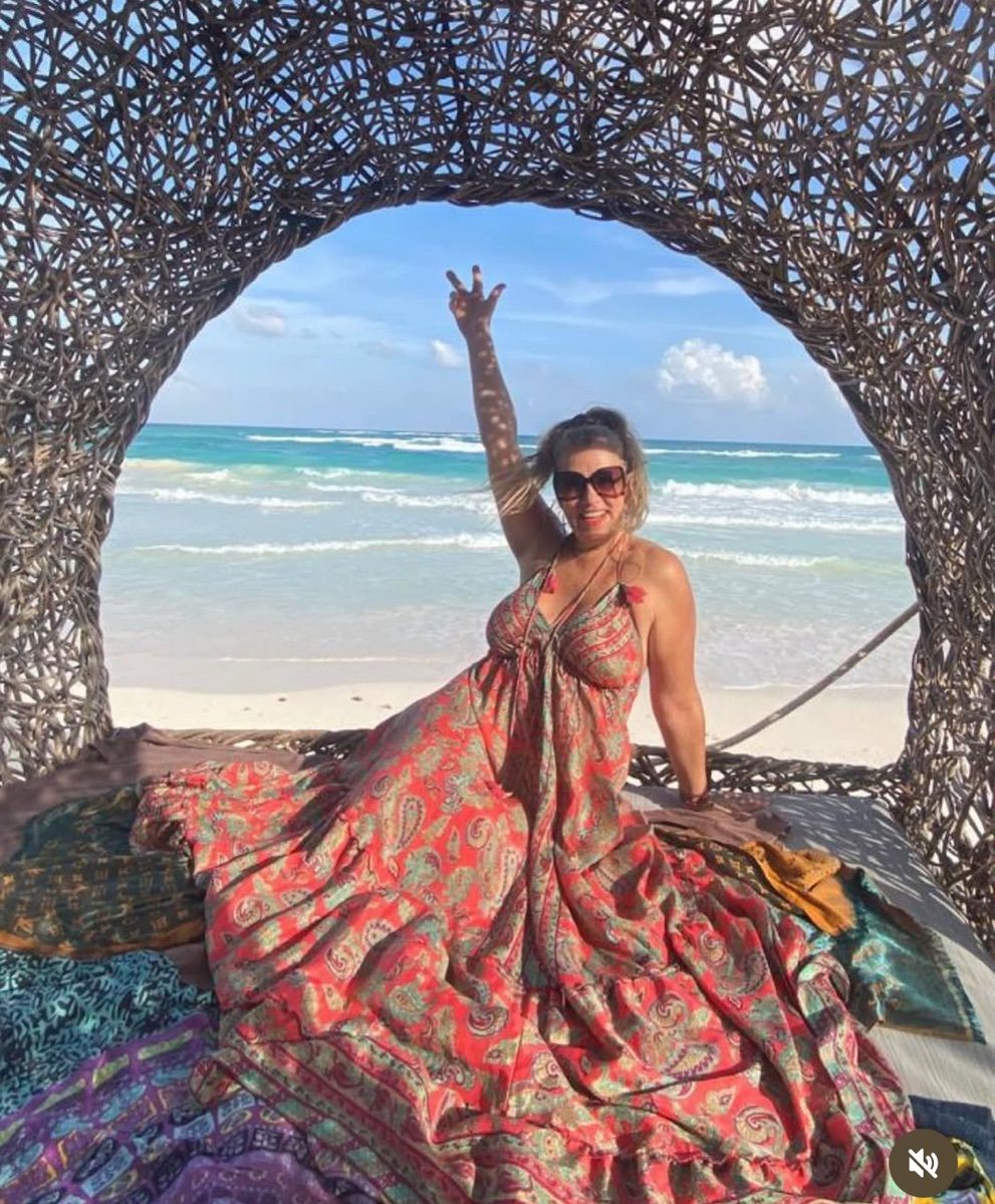 Luxy Roll - Share Your Moments!
