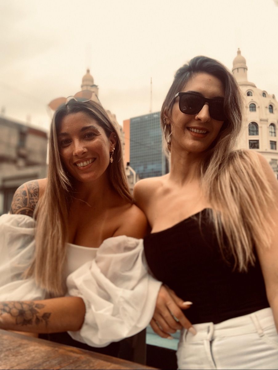 Luxy Roll - Share Your Moments!