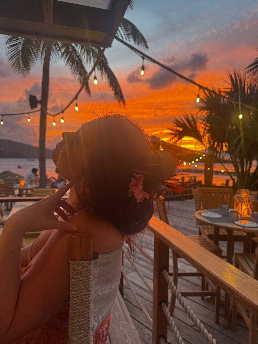 Luxy Roll - Share Your Moments!