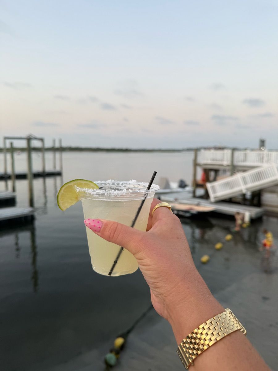 Luxy Roll - Share Your Moments!