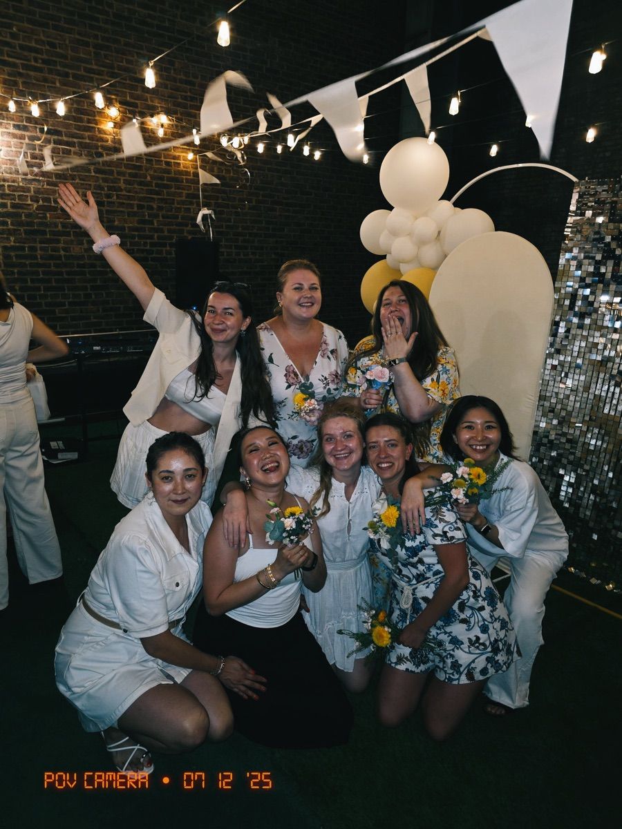 Luxy Roll - Share Your Moments!