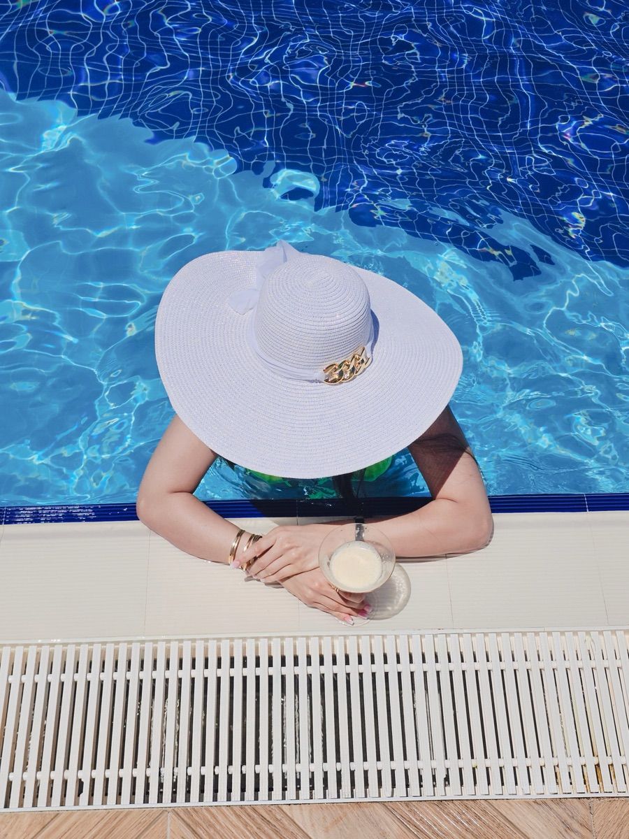 Luxy Roll - Share Your Moments!