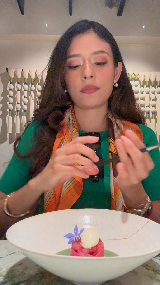 Luxy Roll - Share Your Moments!