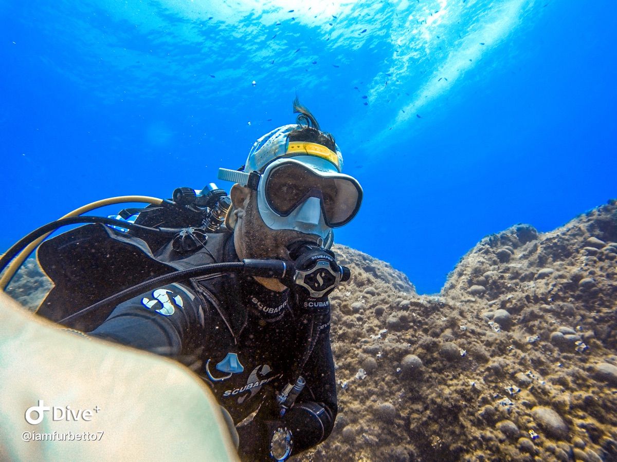 Luxy Roll - Share Your Moments!