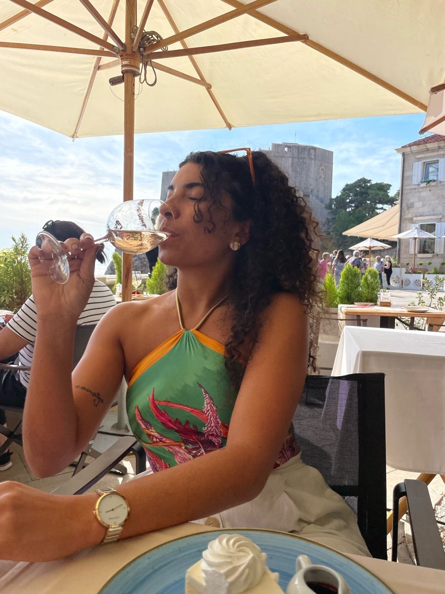 Luxy Roll - Share Your Moments!