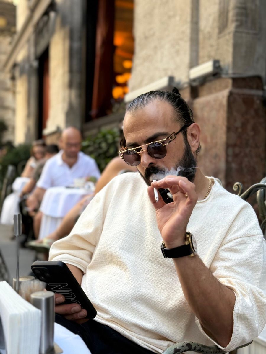 Luxy Roll - Share Your Moments!