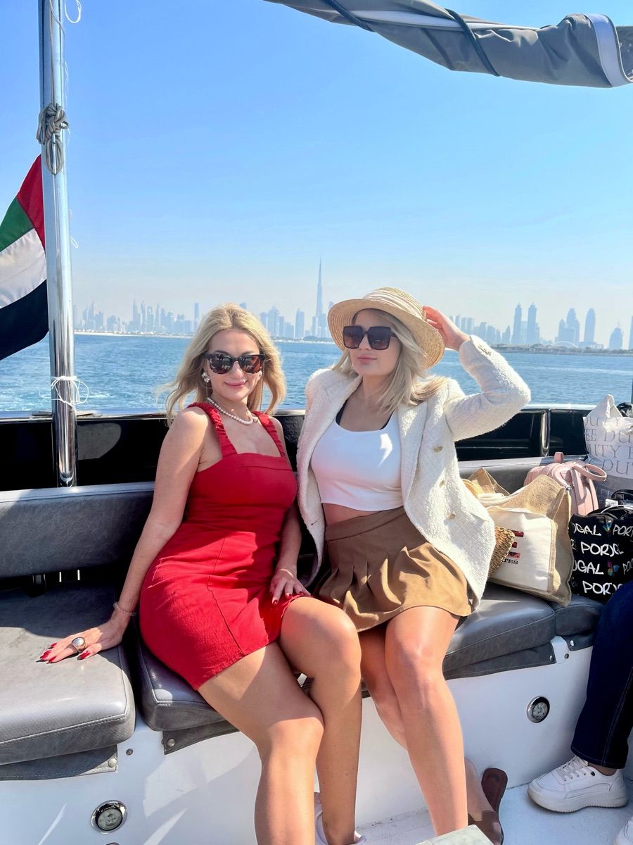 Luxy Roll - Share Your Moments!
