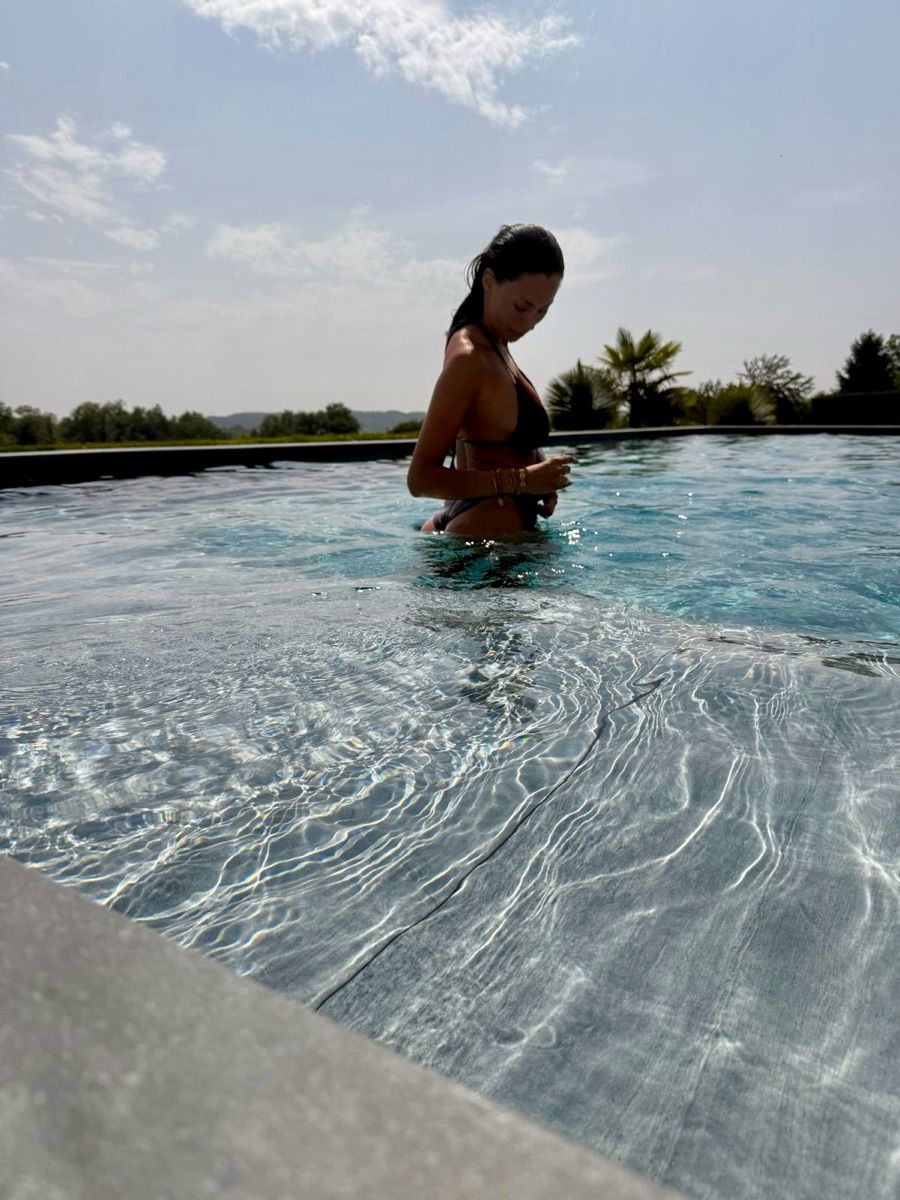 Luxy Roll - Share Your Moments!