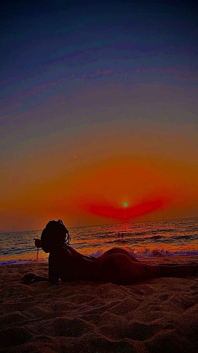 Luxy Roll - Share Your Moments!