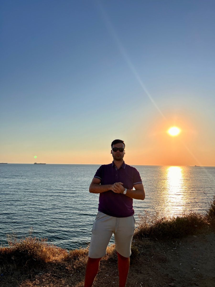 Luxy Roll - Share Your Moments!