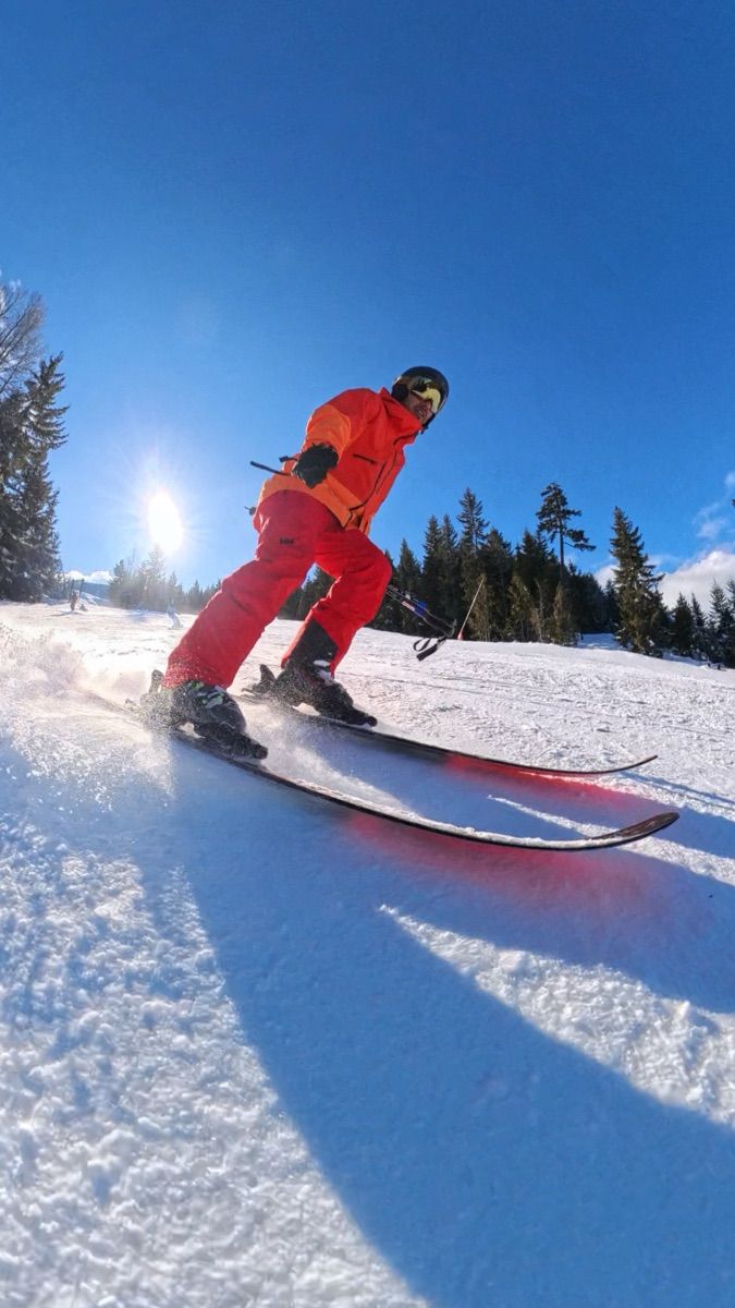 Luxy Roll - Share Your Moments!