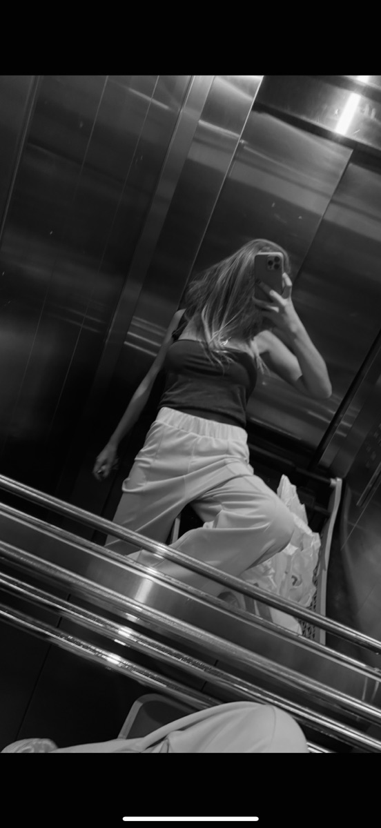 Luxy Roll - Share Your Moments!