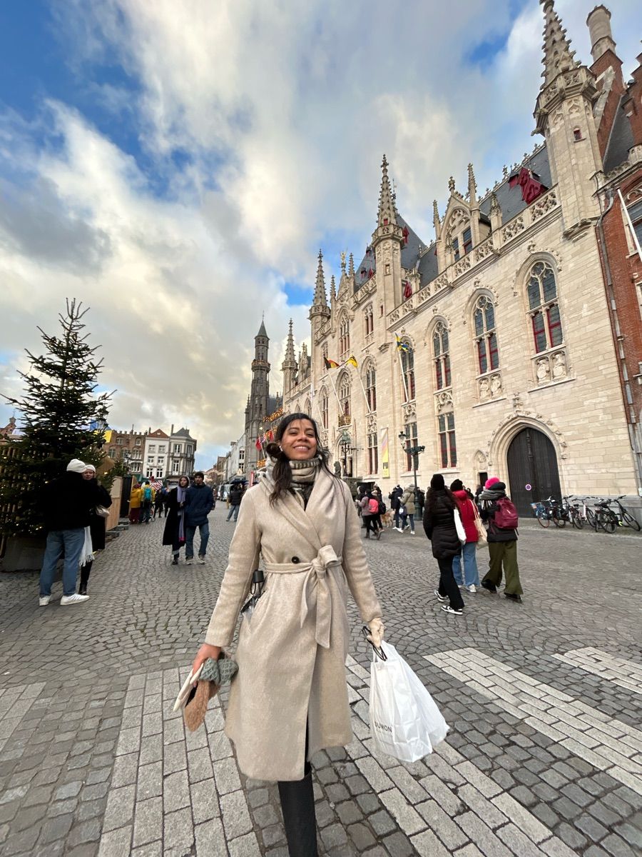 Luxy Roll - Share Your Moments!