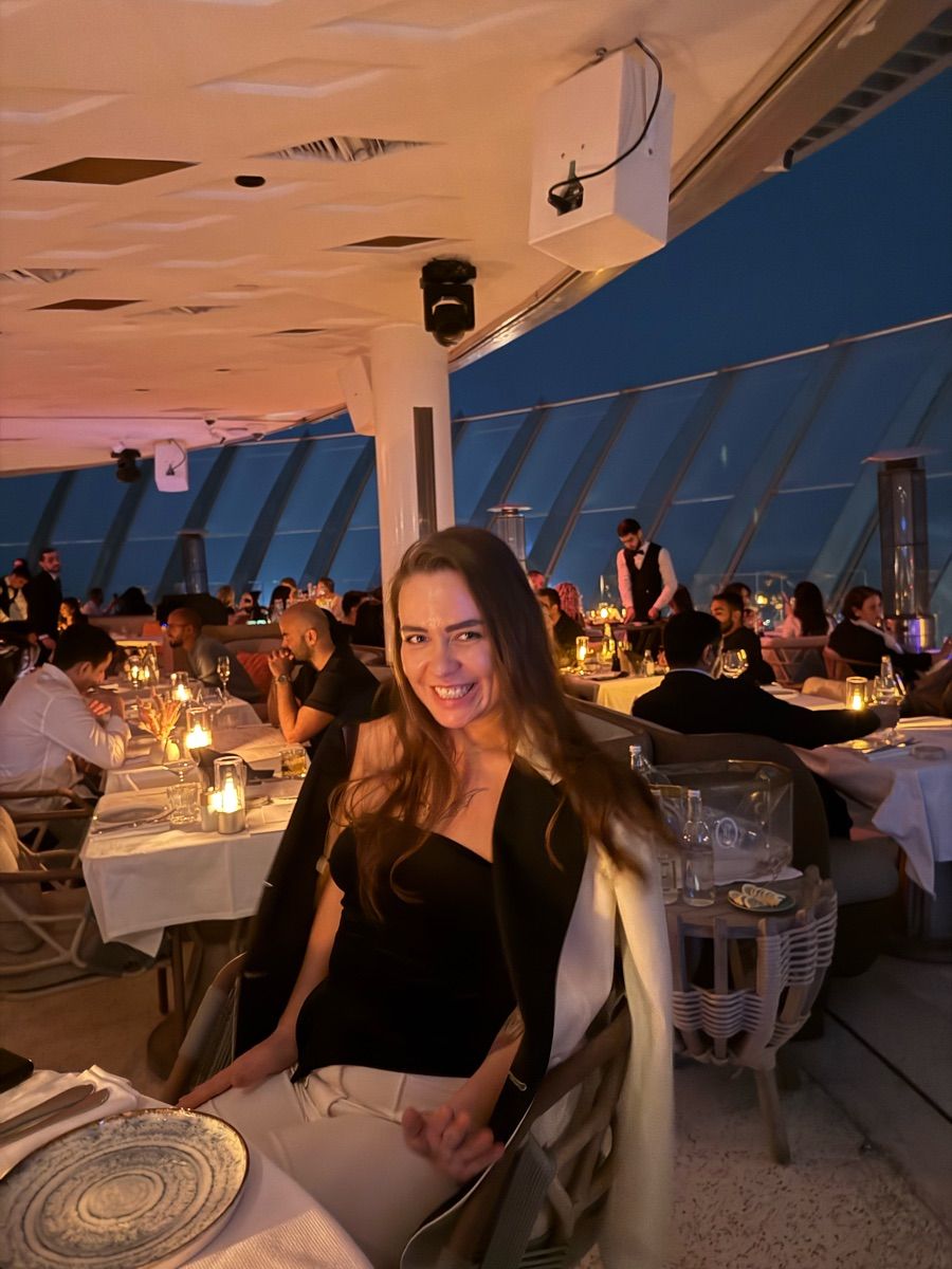 Luxy Roll - Share Your Moments!