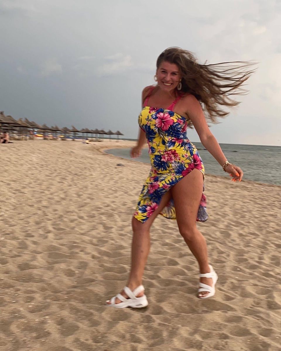 Luxy Roll - Share Your Moments!