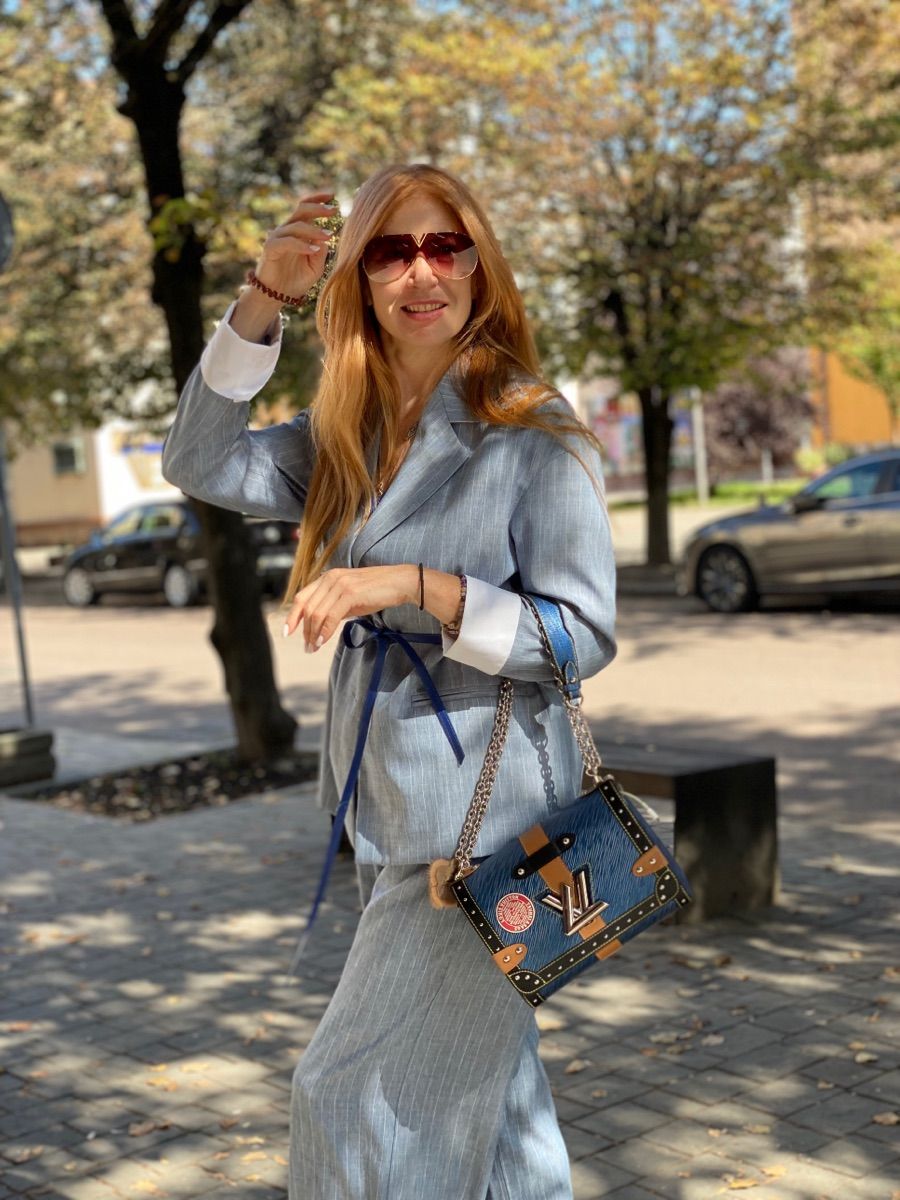 Luxy Roll - Share Your Moments!